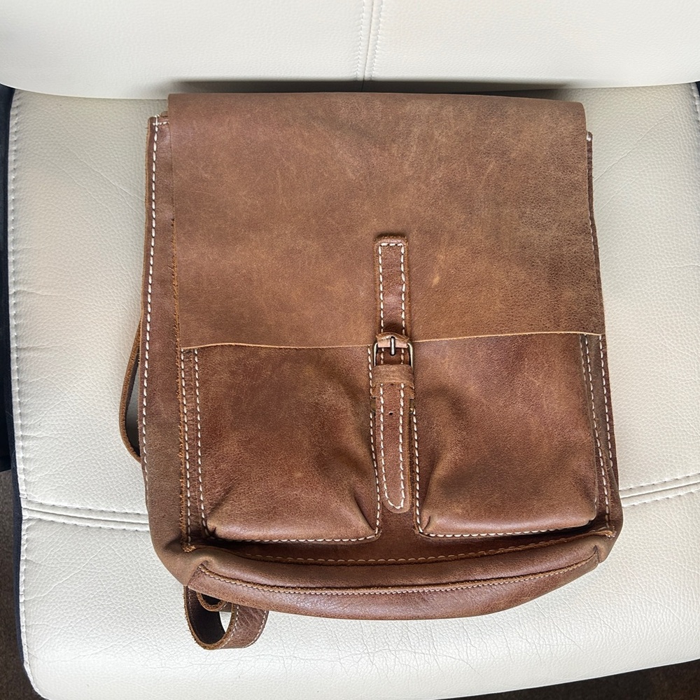 ROOTS Raiders Convertable Bag • Brand new without tags